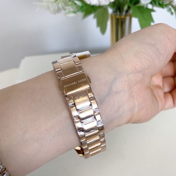 Michael Kors MK7297 Layton Rose Gold Watch - Picture 3 of 7